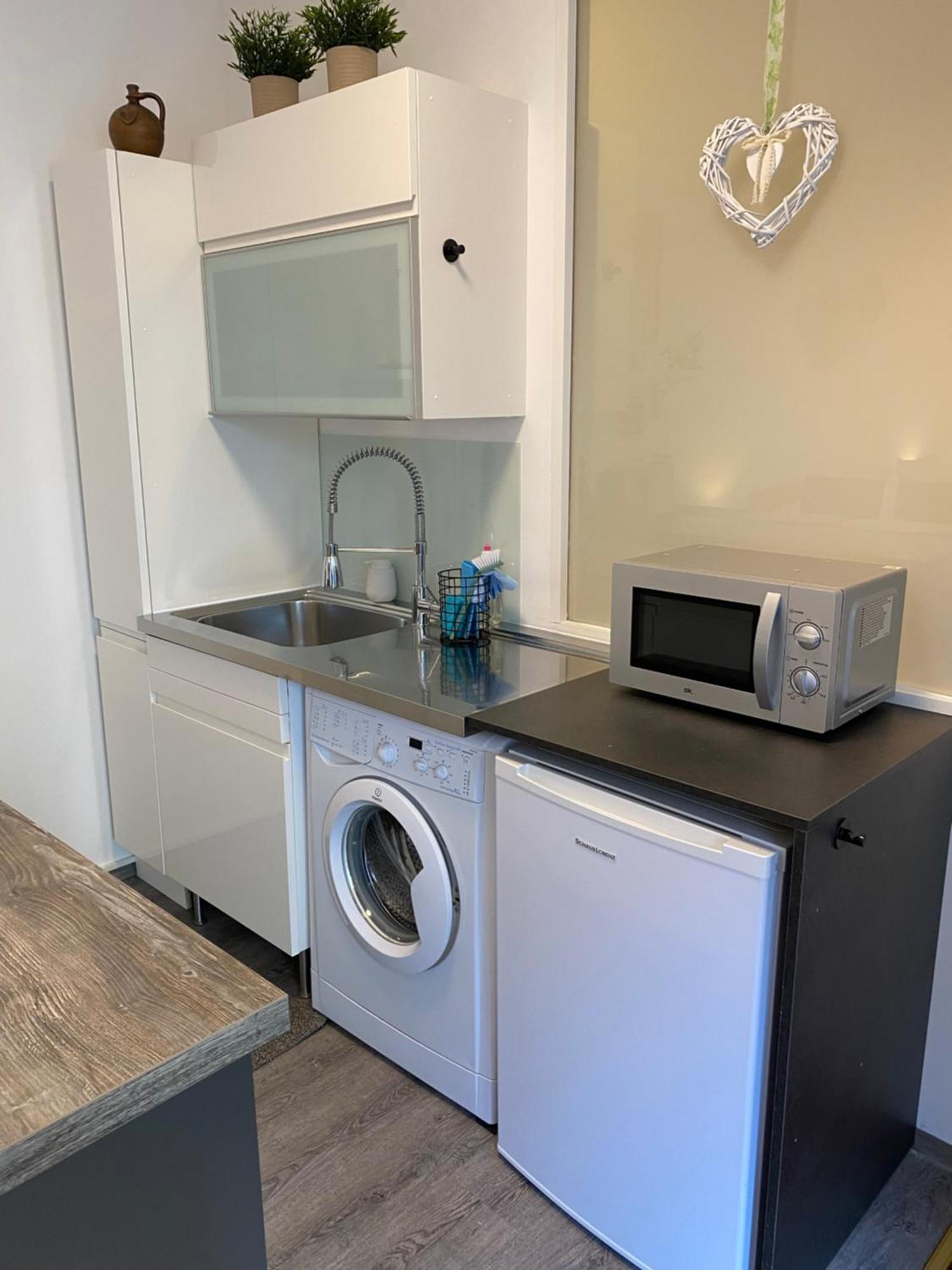 Studio Im Wienerwald - Moedling Modling Bagian luar foto